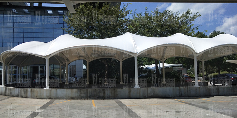 膜結(jié)構(gòu)停車棚的安裝工藝是怎樣的？膜結(jié)構(gòu)車棚安裝步驟有哪些？