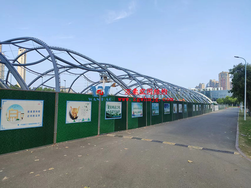 寧波諾丁漢大學(xué)室外運(yùn)動(dòng)場(chǎng)地改擴(kuò)建項(xiàng)目膜結(jié)構(gòu)工程完工