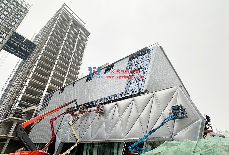 成都中建錦源匯膜結(jié)構(gòu)項目工程最新進展