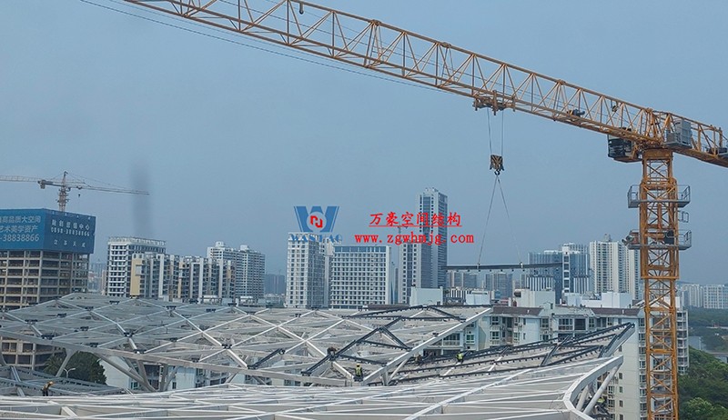 勞動最光榮，致敬一線工作者！