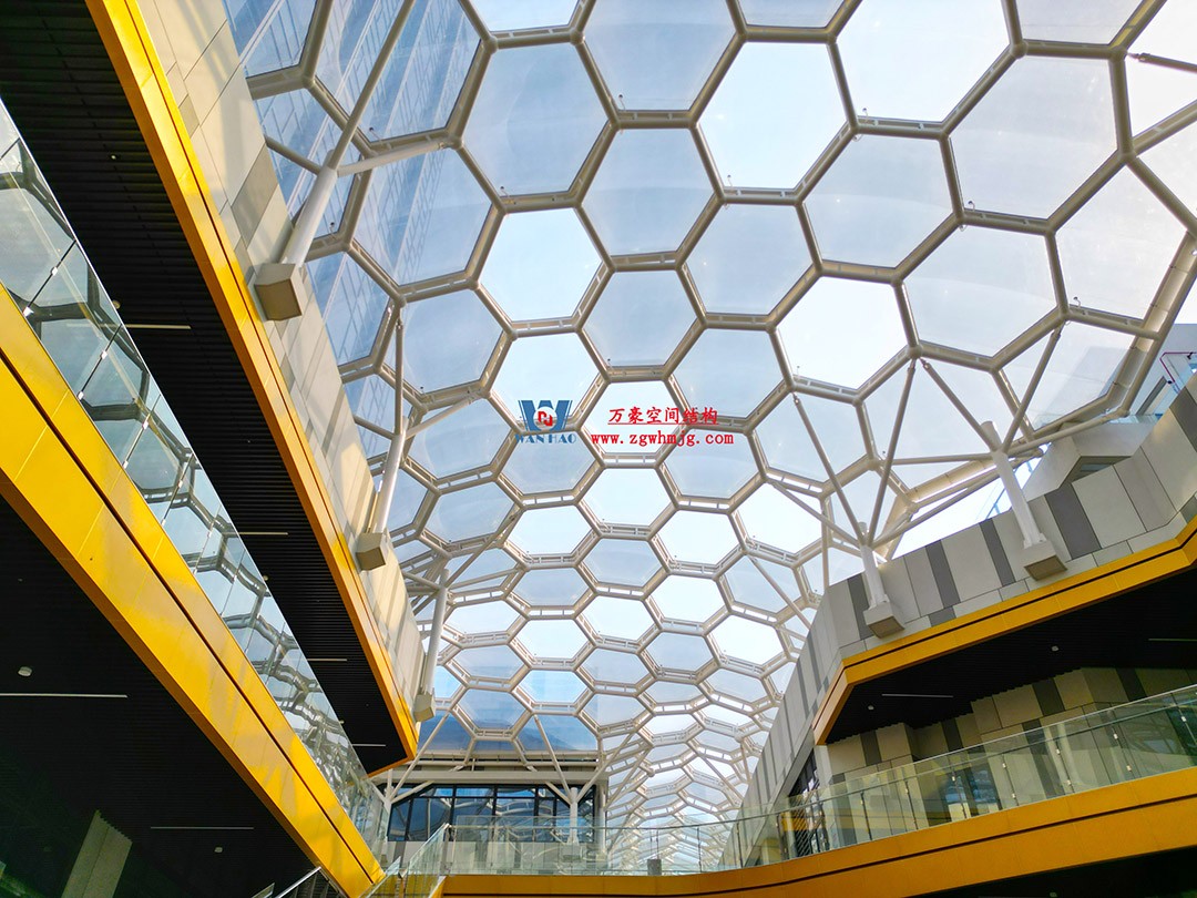 已完工，這個ETFE氣枕商業(yè)天幕閃亮登場！