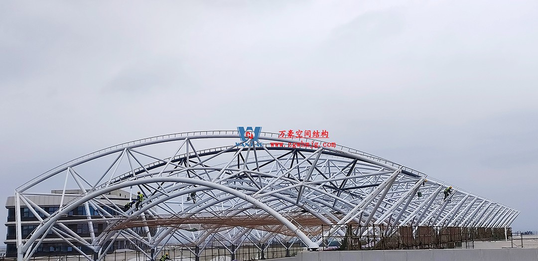 施工加速，這個PTFE膜結構天幕即將完工！