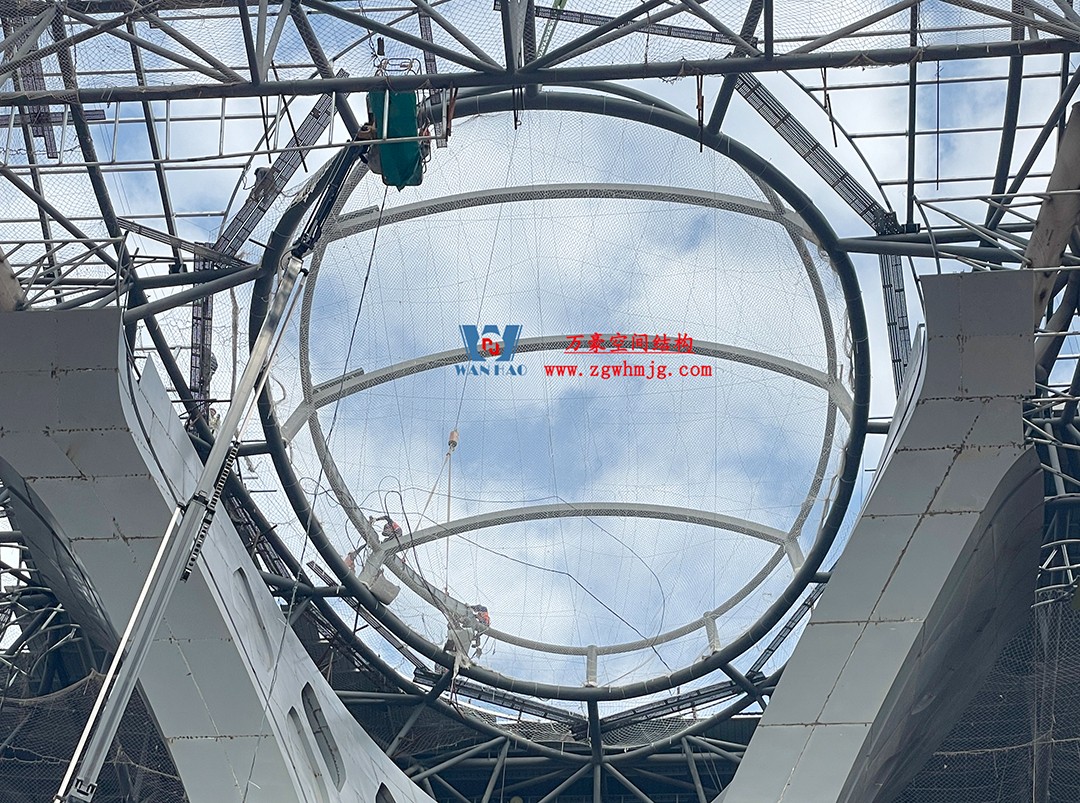 重慶東站站房正在加速建設(shè)，全力繪就項(xiàng)目新篇章