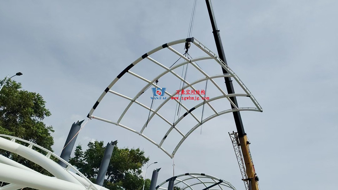 全面加速建設(shè)，創(chuàng)建優(yōu)質(zhì)精品工程