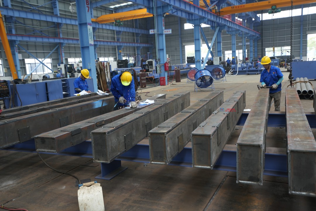 萬豪·科技賦能鋼膜結(jié)構(gòu)產(chǎn)業(yè)升級(jí) 萬豪·科技賦能鋼膜結(jié)構(gòu)產(chǎn)業(yè)升級(jí)