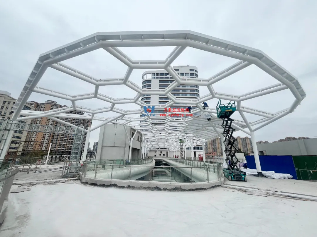 廣州茂名總匯天街商業(yè)街ETFE膜結(jié)構(gòu)