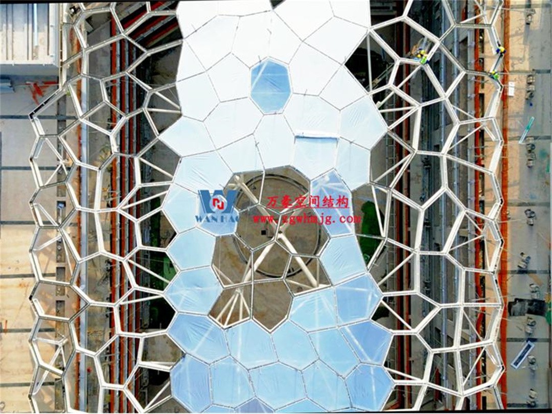 安吉縣昌碩小區(qū)地塊房產(chǎn)開(kāi)發(fā)項(xiàng)目鋼結(jié)構(gòu)天幕