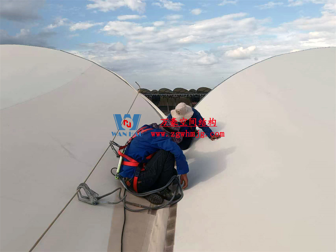 非洲杯肯尼亞體育場(chǎng)PTFE鋼膜結(jié)構(gòu)屋面項(xiàng)目