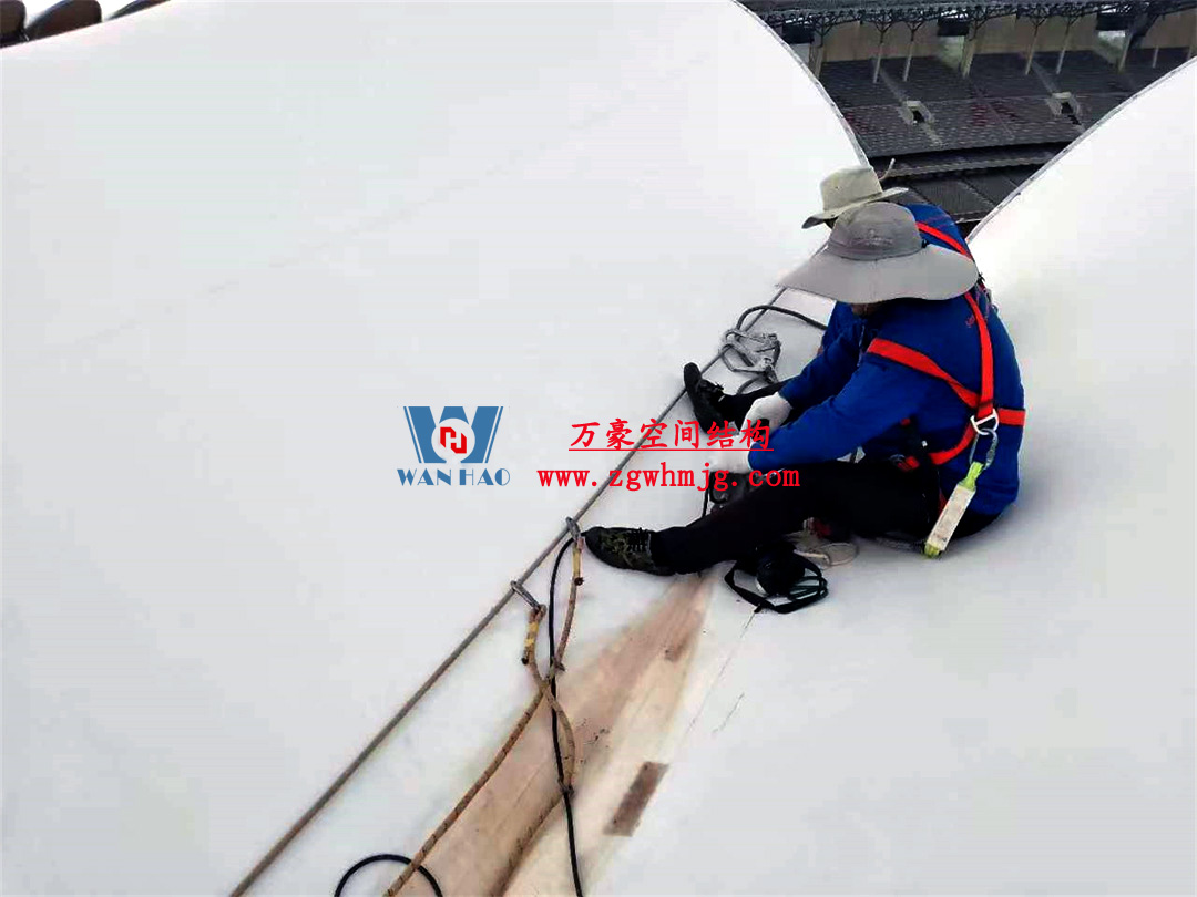 非洲杯肯尼亞體育場(chǎng)PTFE鋼膜結(jié)構(gòu)屋面項(xiàng)目