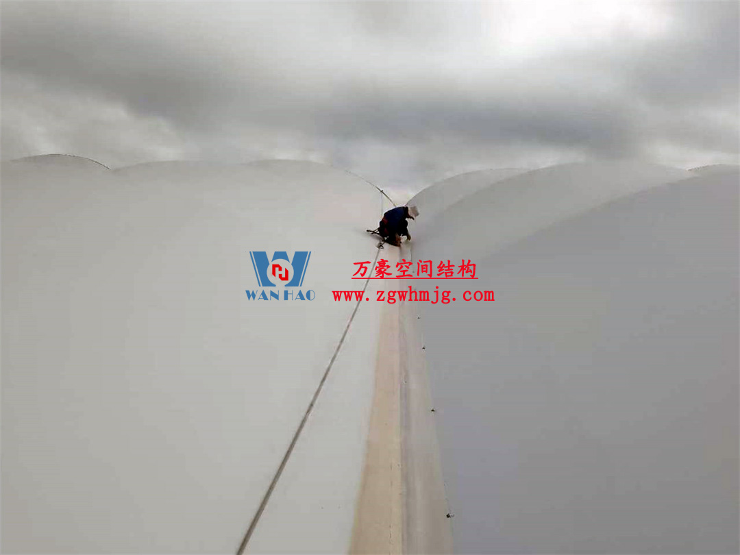 非洲杯肯尼亞體育場(chǎng)PTFE鋼膜結(jié)構(gòu)屋面