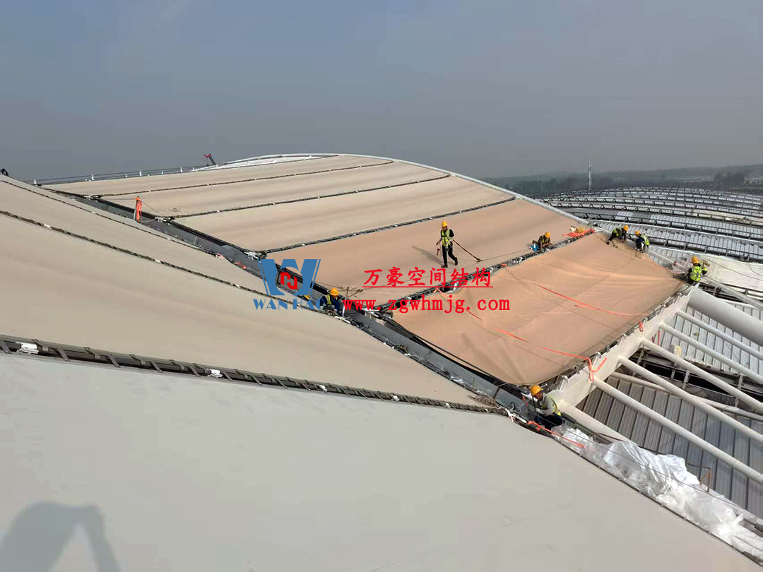 鄭州中原高鐵港數(shù)字展貿(mào)城ETFE膜結(jié)構(gòu) PTFE膜結(jié)構(gòu)項(xiàng)目
