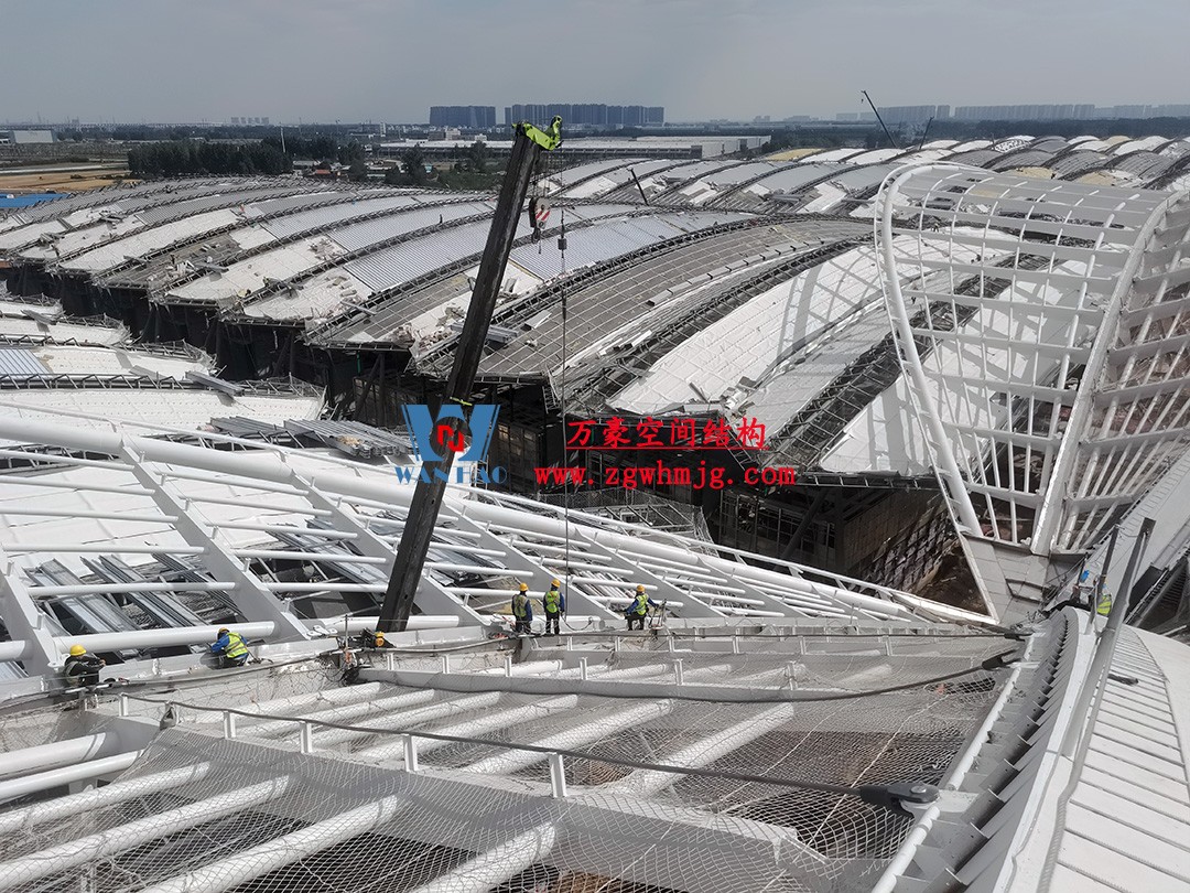 鄭州中原高鐵港數(shù)字展貿(mào)城鋼結(jié)構(gòu)項目 鄭州中原高鐵港數(shù)字展貿(mào)城鋼結(jié)構(gòu)項目