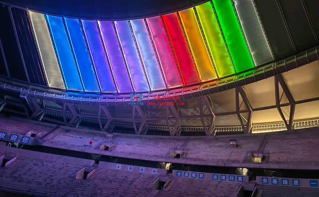 太湖之畔，華燈初上|無錫奧體中心施工加速