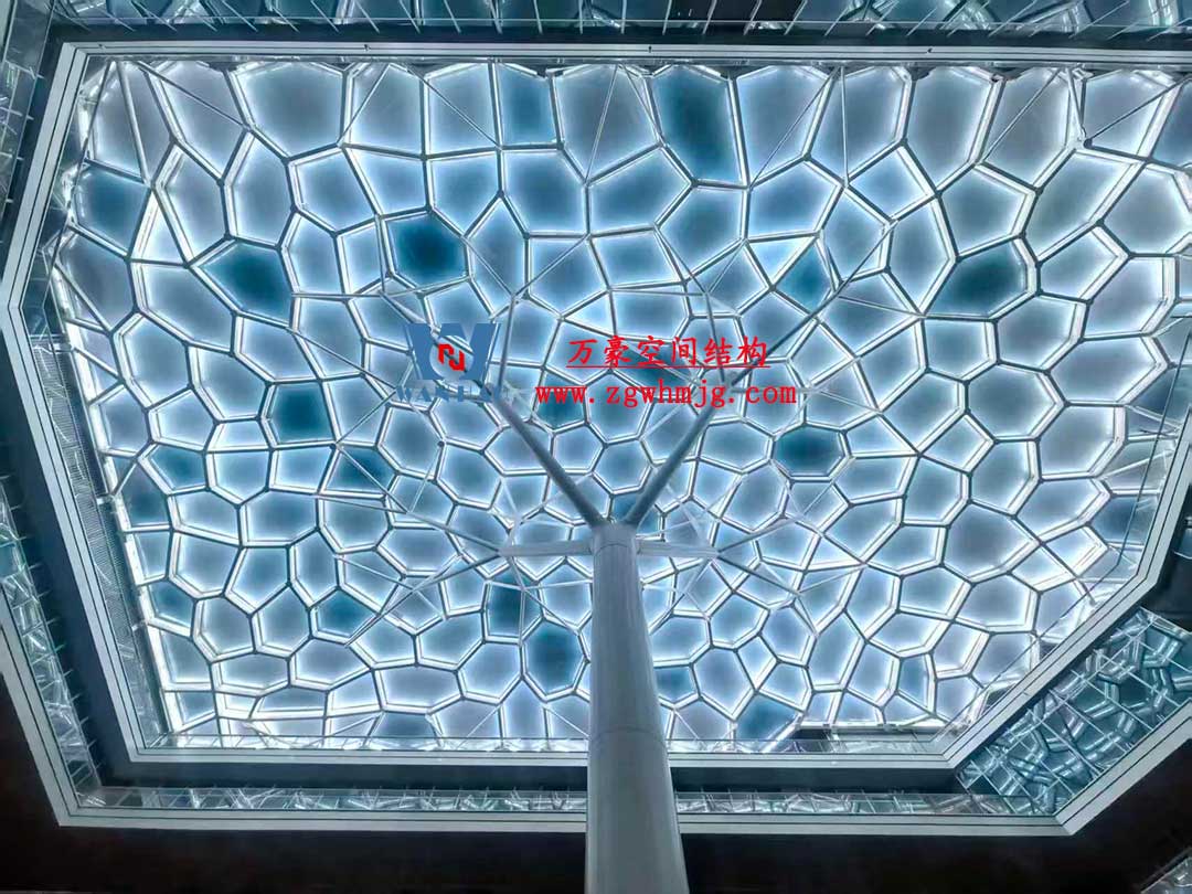 安吉縣昌碩小區(qū)地塊房產(chǎn)開(kāi)發(fā)項(xiàng)目ETFE天幕