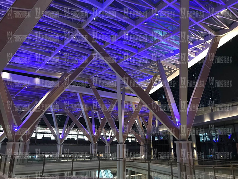 什么是ETFE膜？ETFE膜結(jié)構(gòu)建筑的優(yōu)缺點(diǎn)分別是什么？