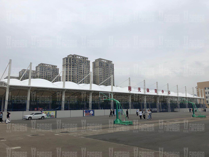 浙江紡織服裝職業(yè)技術(shù)學(xué)院東西校區(qū)運(yùn)動場膜結(jié)構(gòu)項(xiàng)目竣工