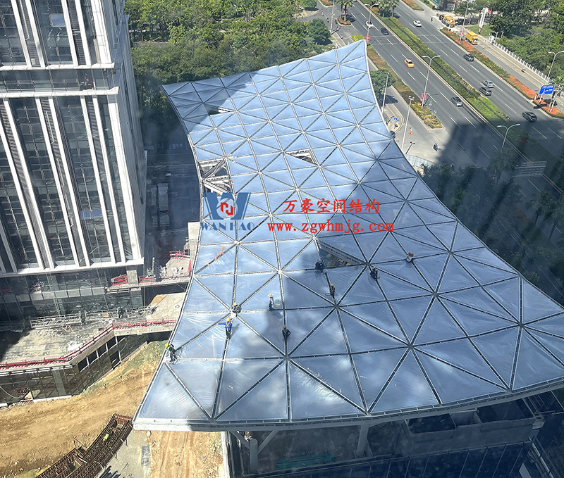 縱使烈日炎炎，腳步從未止歇！海南這個ETFE氣枕膜項目施工進度有最新消息