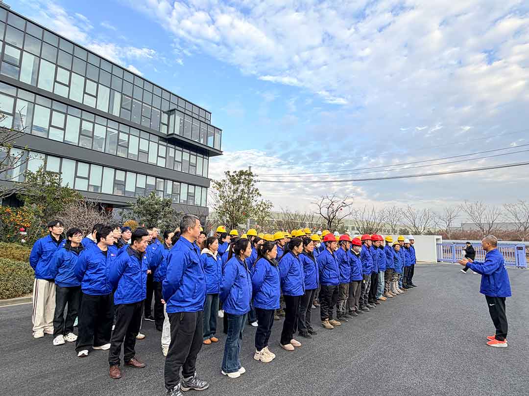 新年新篇章，2026加足馬力加油干|萬(wàn)豪集團(tuán)2026年首次晨會(huì)順利召開(kāi)